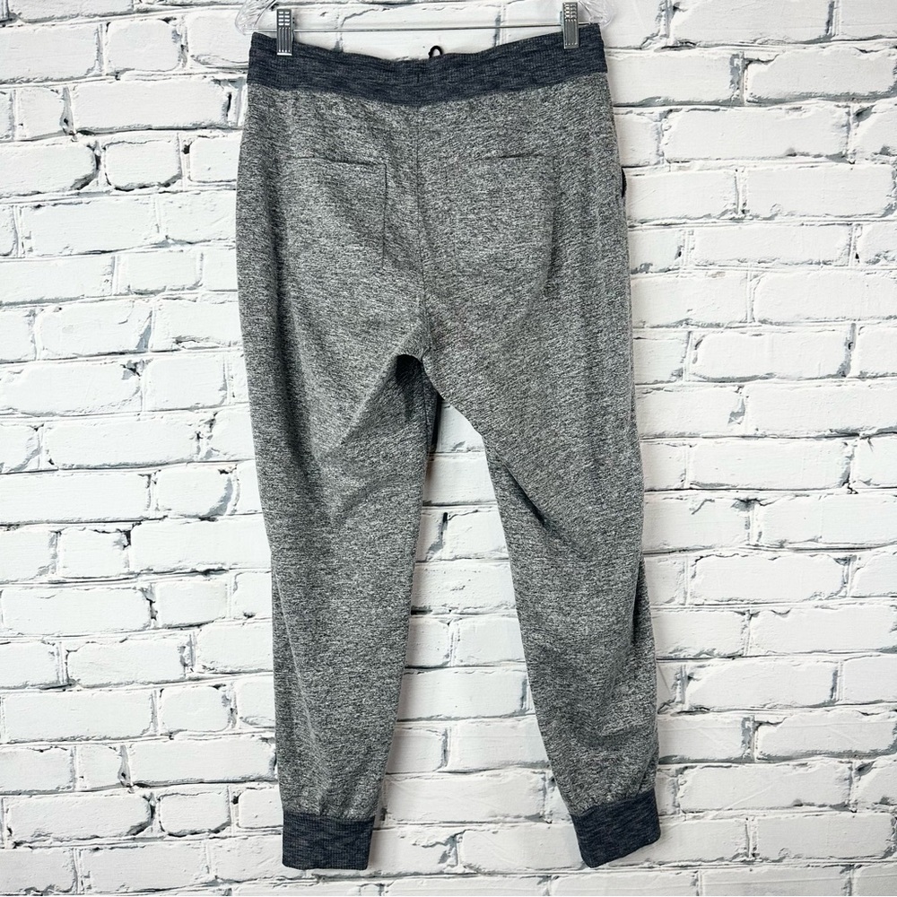 Athleta Womens Flux Soft Stretch Jogger 2.0 Sweatpant Gray Athletic Gym Workout - Picture 3 of 14